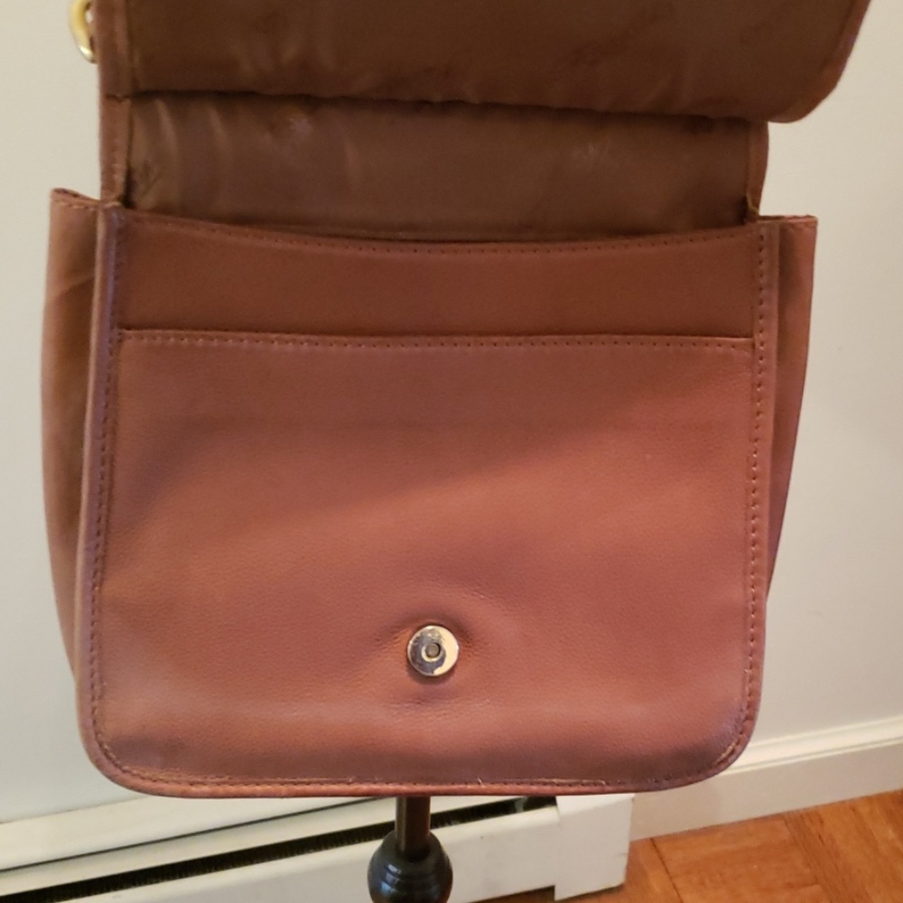 Fossil Handbag - Picture 4 of 7